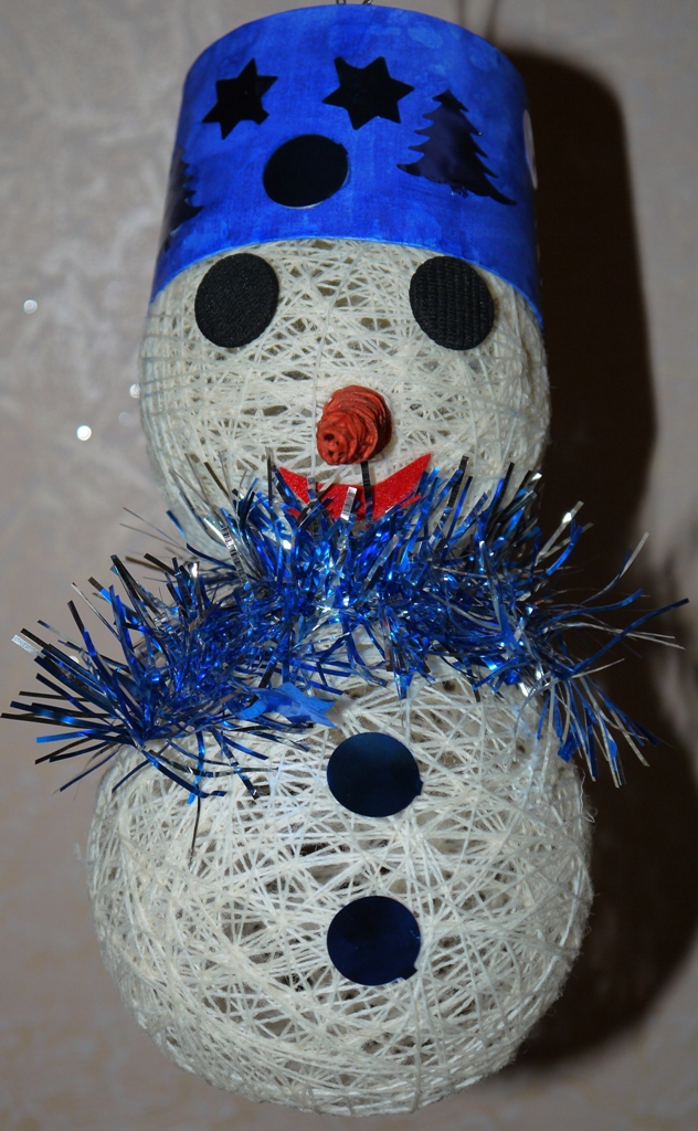 Новогодний костюм снеговика своими руками — идеи и варианты