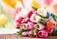Цветы для женщины на восьмое марта