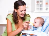 Детские сухие молочные смеси: поговорим о преимуществах